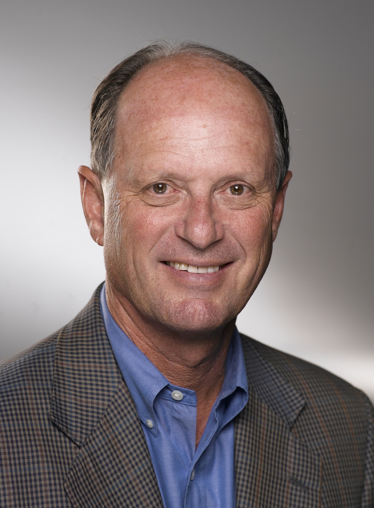 Dr. Robert Ballard | Keynote Speaker Fees & Bio | GDA Speakers